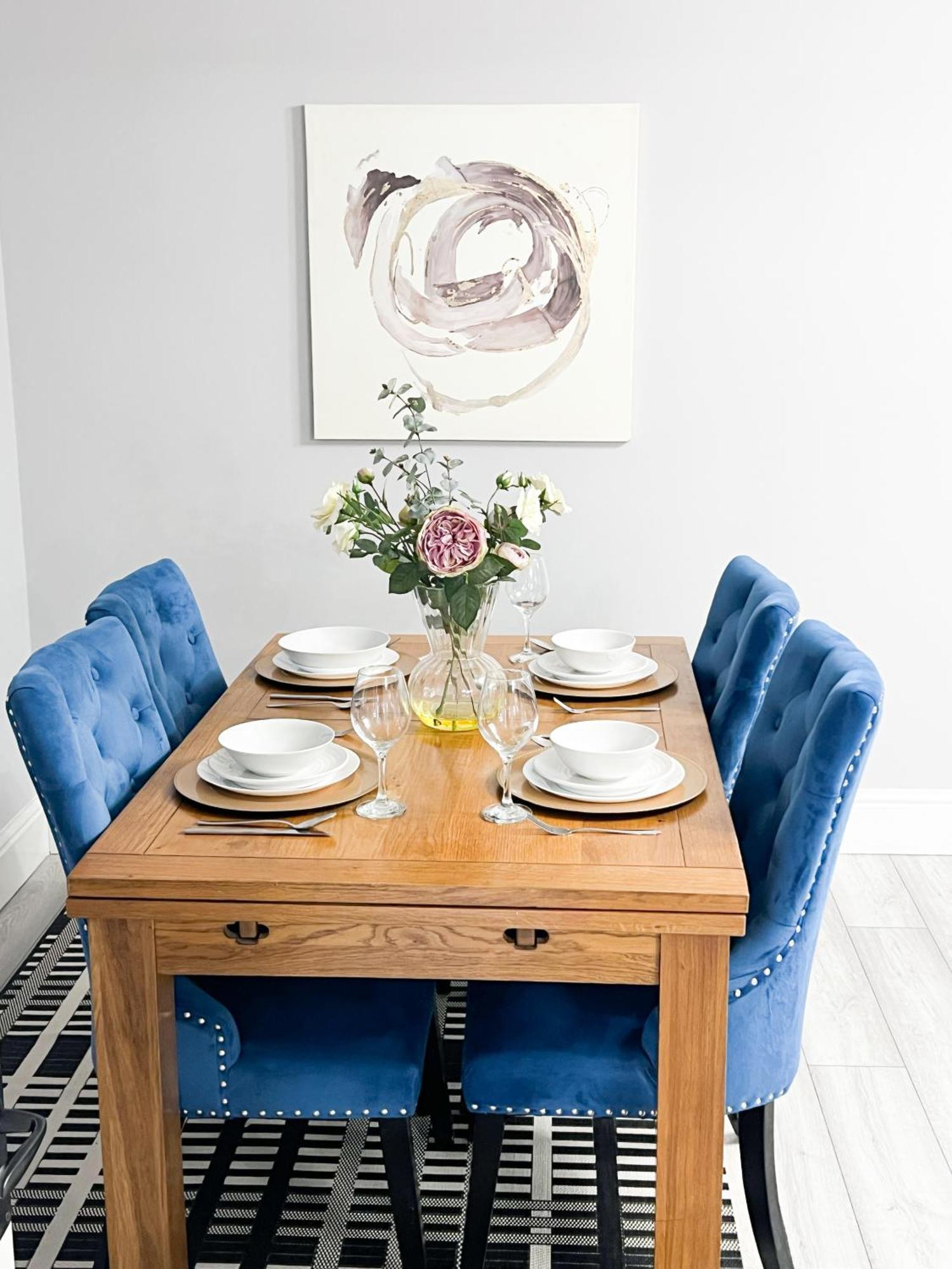Вилла Beautiful Newly Renovated House In Rainham Essex Экстерьер фото